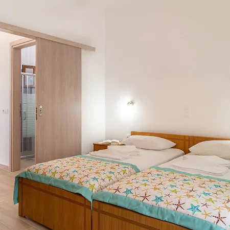 Akrotiri Apartments Makry Gialos  Exterior photo
