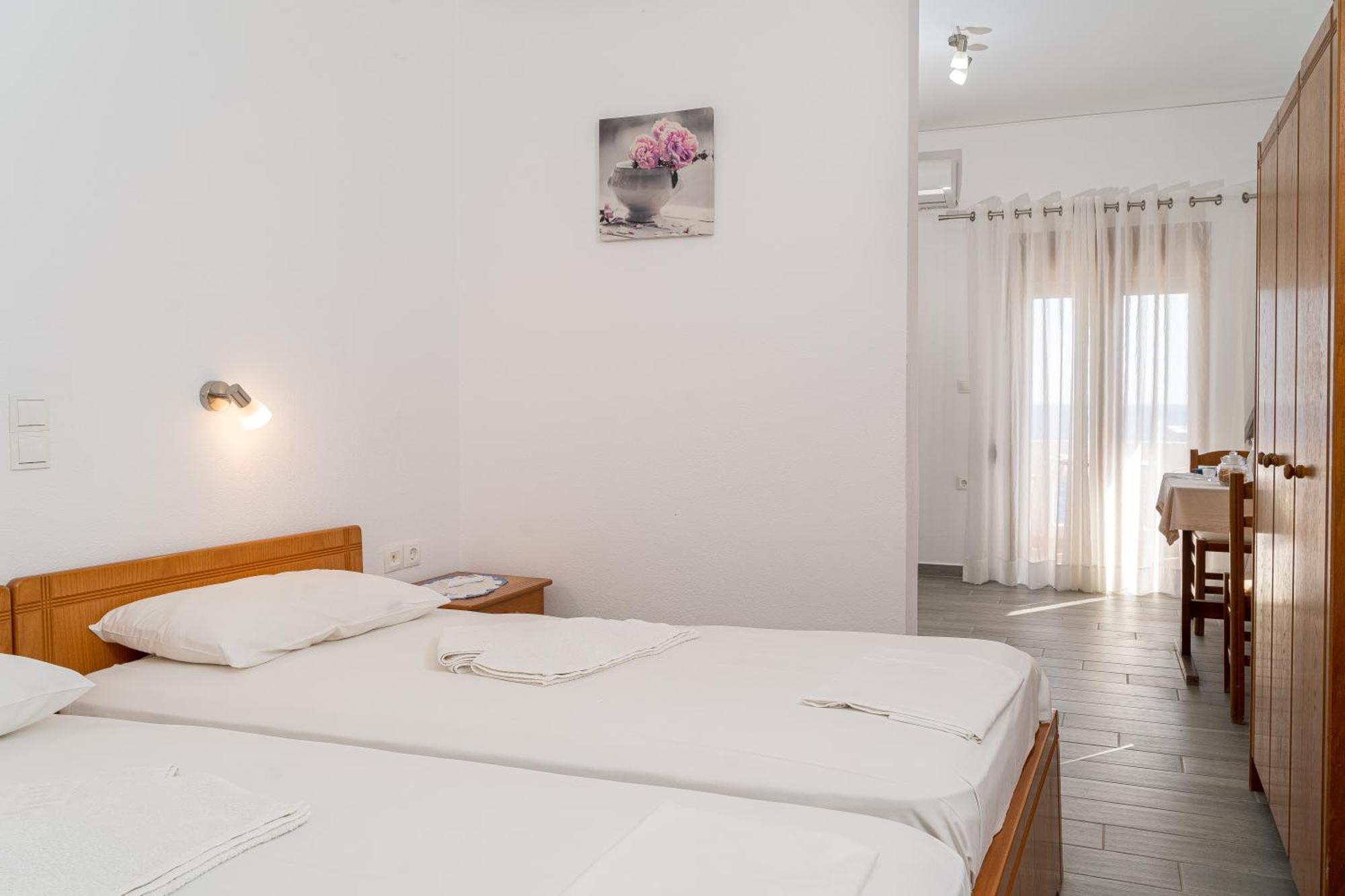 Akrotiri Apartment Makrýgialos