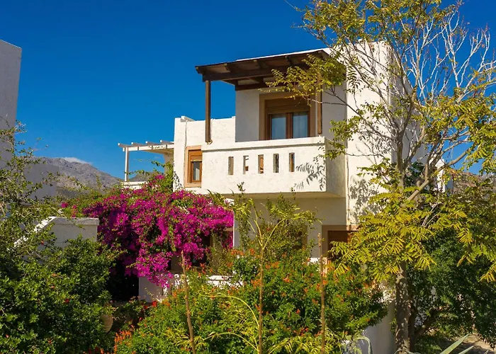 Akrotiri Apartments